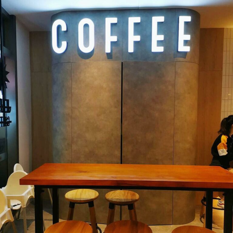 57384294 2391203137580293 971587800686133248 o 768x768