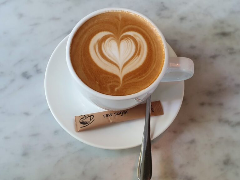 AF1QipMH Qn4FGbkuteweyLWMvAocYawdm Iu44hT6gF s1536 768x576