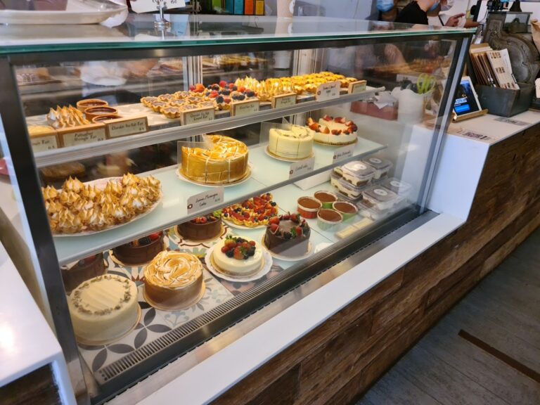 AF1QipMRH19vOCszLfawUeNMmRqIlh6YijvG3B0HpJrE s1536 768x576