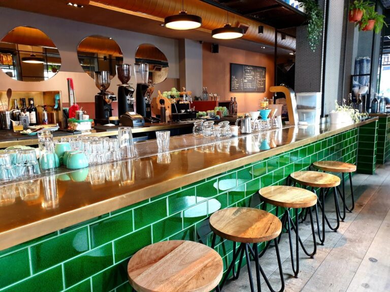 AF1QipN8RIru624xBBSx47mPV8HlKqVwXU0p2CIgr uX s1536 768x576