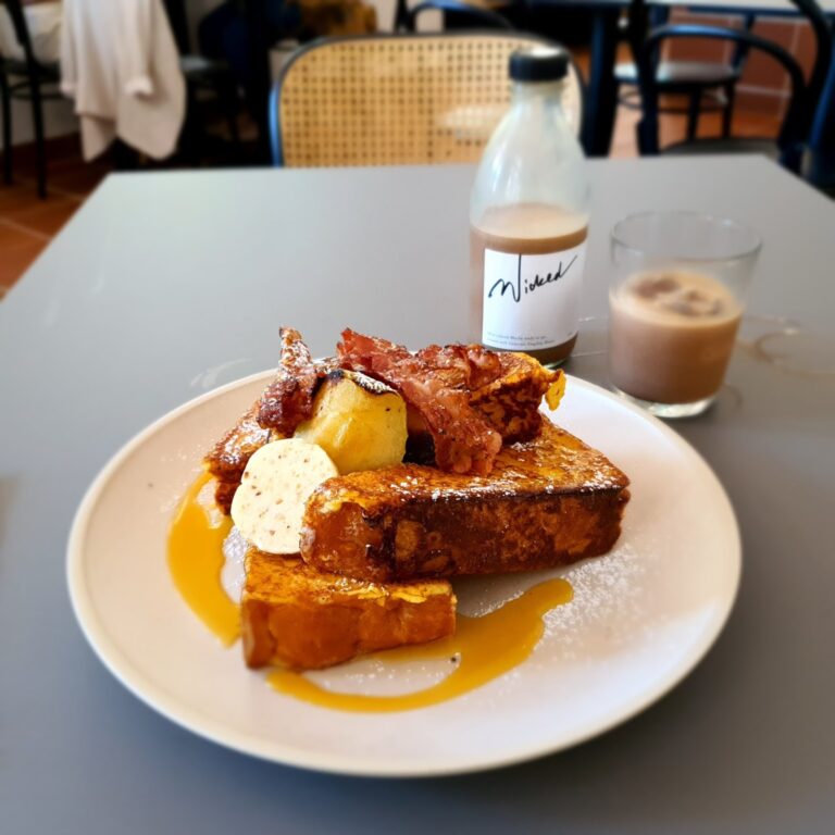 AF1QipNrmMnV7BjsbQ586bCBJaEWgN rO7aks3L0ltf s1536 768x768